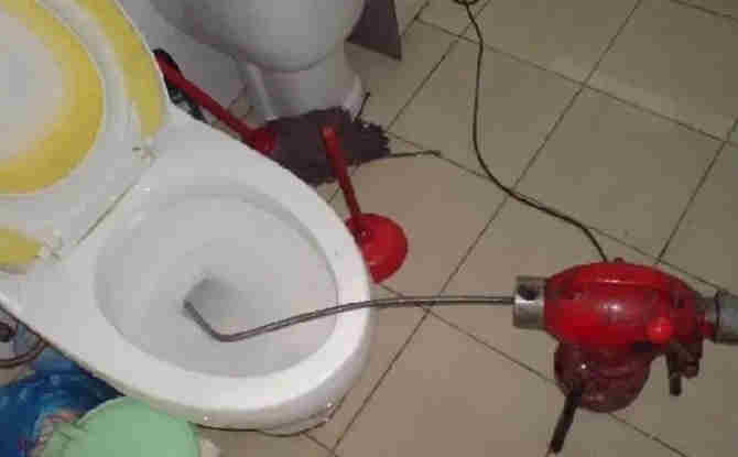 金湾区马桶通下水